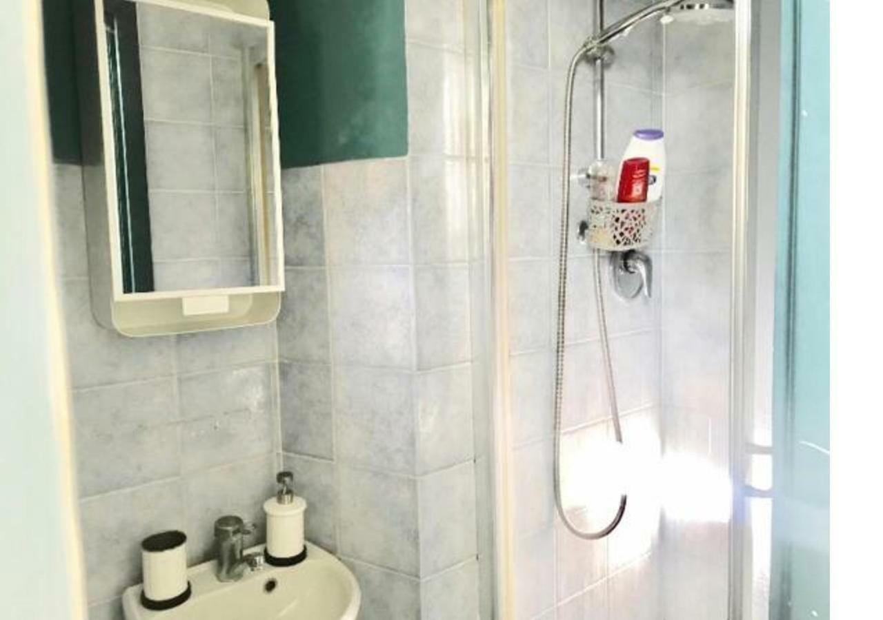 Cozy Studio Apartment - Borgo Campidoglio Turin Exteriör bild